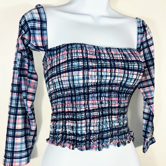 Smocked top with square neckline size xl - Picture 2 of 5